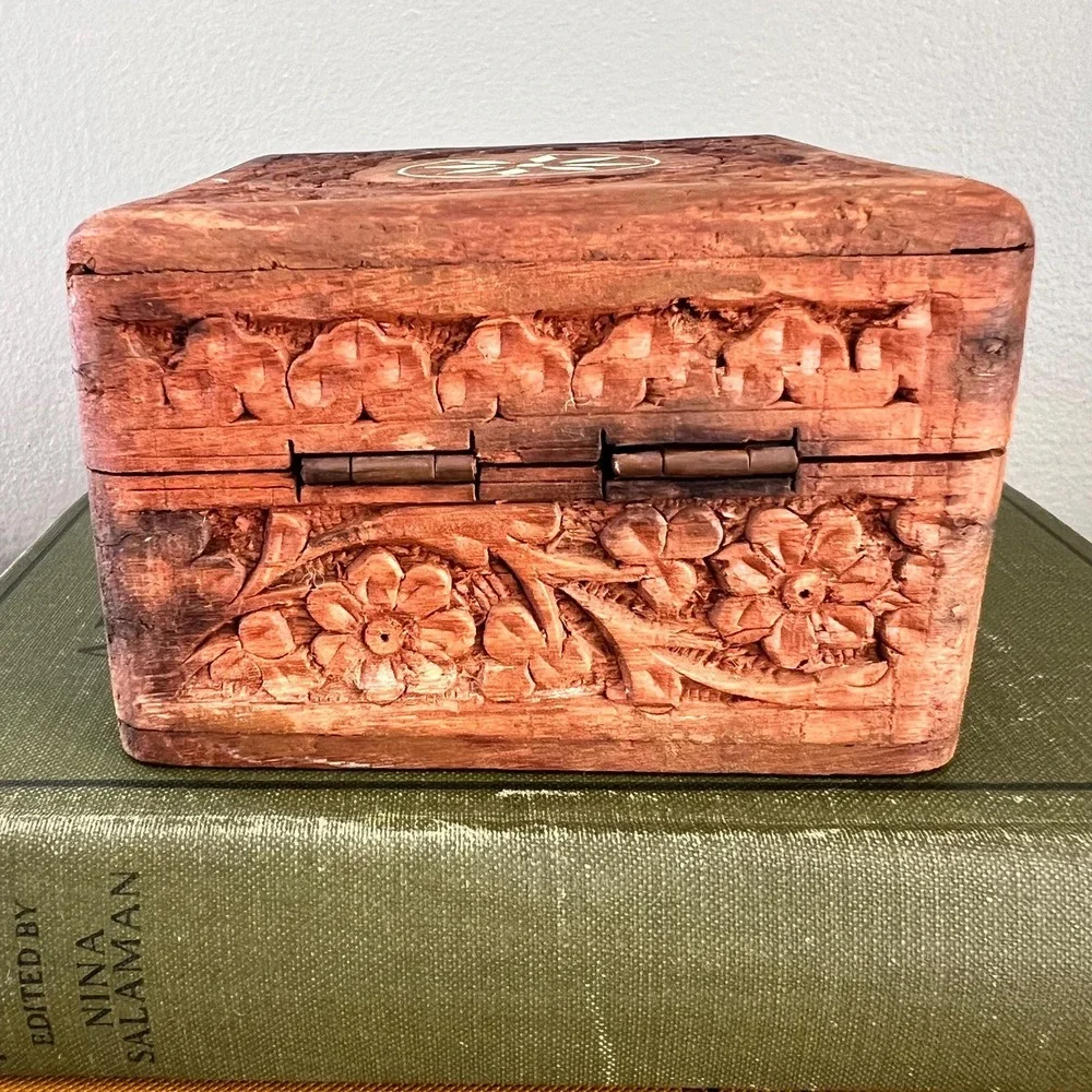 Vintage Hand Carved Wood Jewelry Box With  Inlay Floral Trinket Box Cottage Boho